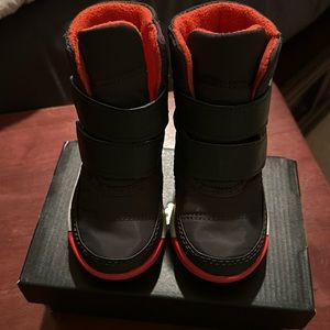 SOREL Toddler Snow Boots!!!!